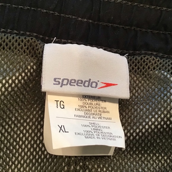 SPEEDO Men’s Swim Trunks tropical green print XL - Picture 2 of 8